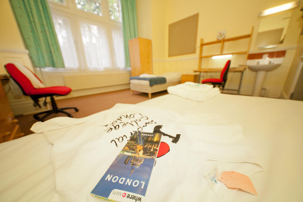 Evelyn Gardens Hostel Londen Kamer foto