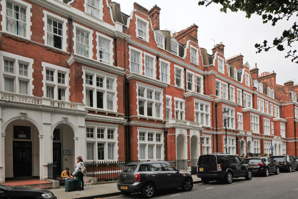 Evelyn Gardens Hostel Londen Buitenkant foto